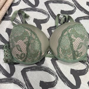 La Vie En Rose Olive Lace Bra